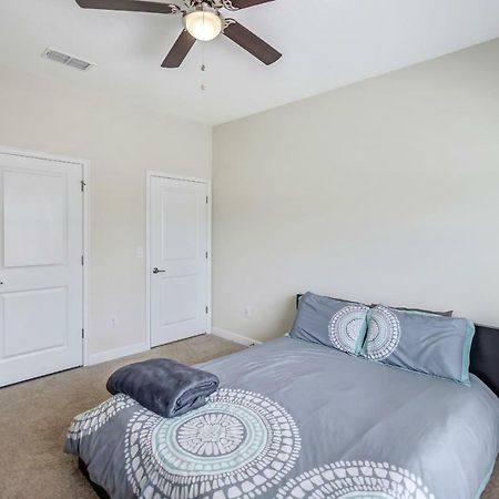 C - New 4 Bedroom Home - 5 Miles To Disney - Free Water Park - Private Pool Киссимми Экстерьер фото