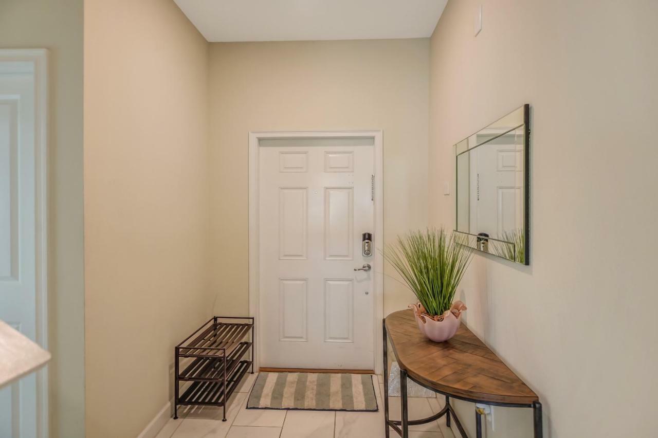 C - New 4 Bedroom Home - 5 Miles To Disney - Free Water Park - Private Pool Киссимми Экстерьер фото